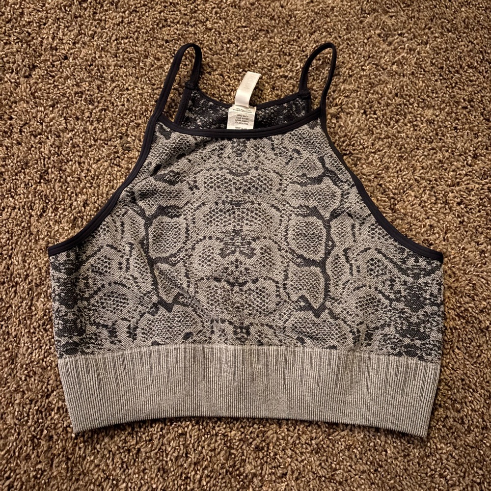 High neck tank